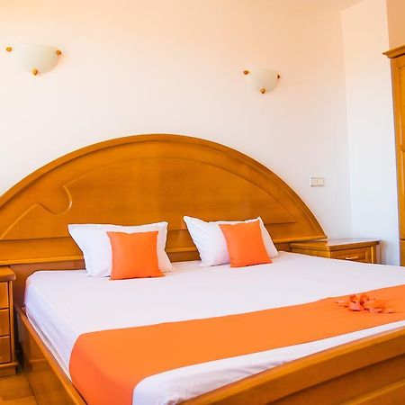 Family Hotel Elegance Arbanasi Oda fotoğraf